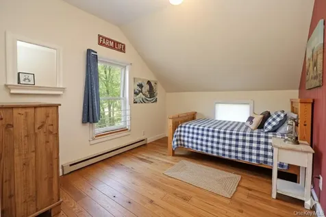 92 Hughson Road Carmel NY 10512