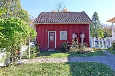 92 Hughson Road Carmel NY 10512