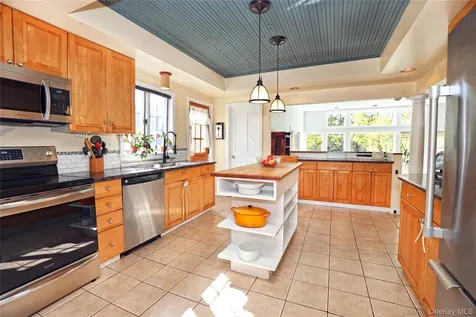 92 Hughson Road Carmel NY 10512