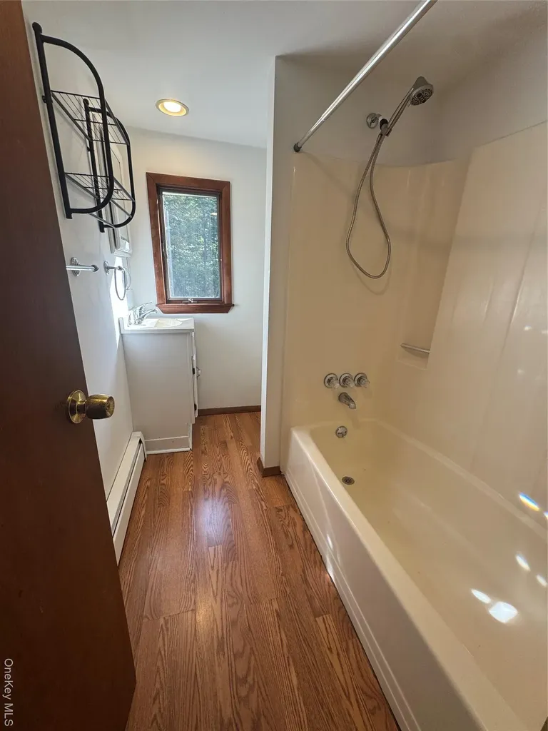 84 Foster Road Middletown NY 10941