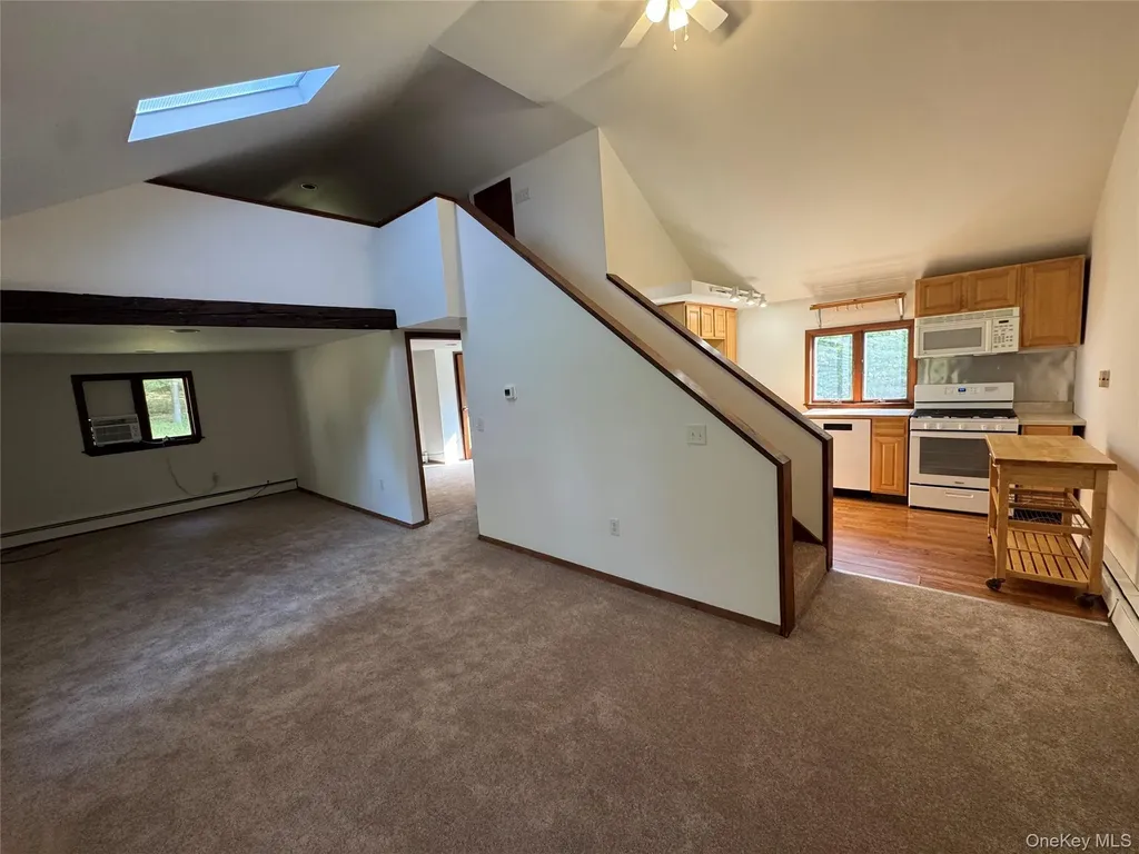 84 Foster Road Middletown NY 10941