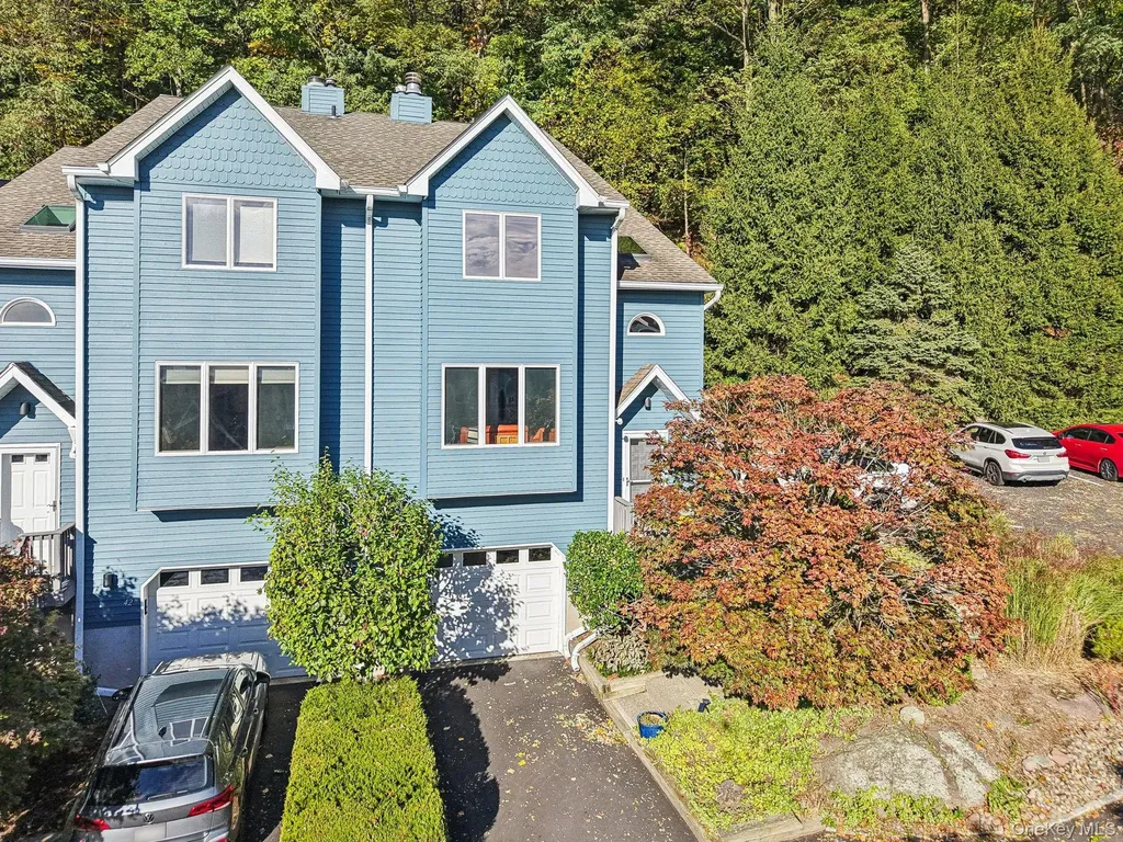 41 Village Gate Way Nyack NY 10960