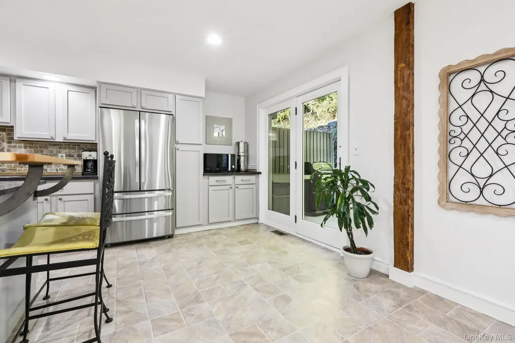 41 Village Gate Way Nyack NY 10960
