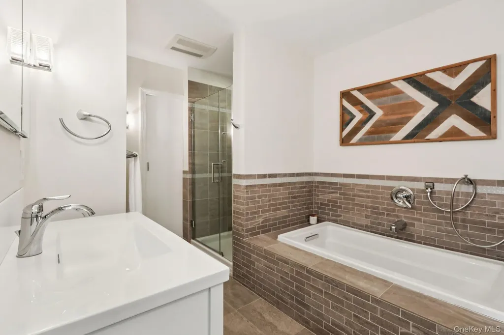 41 Village Gate Way Nyack NY 10960