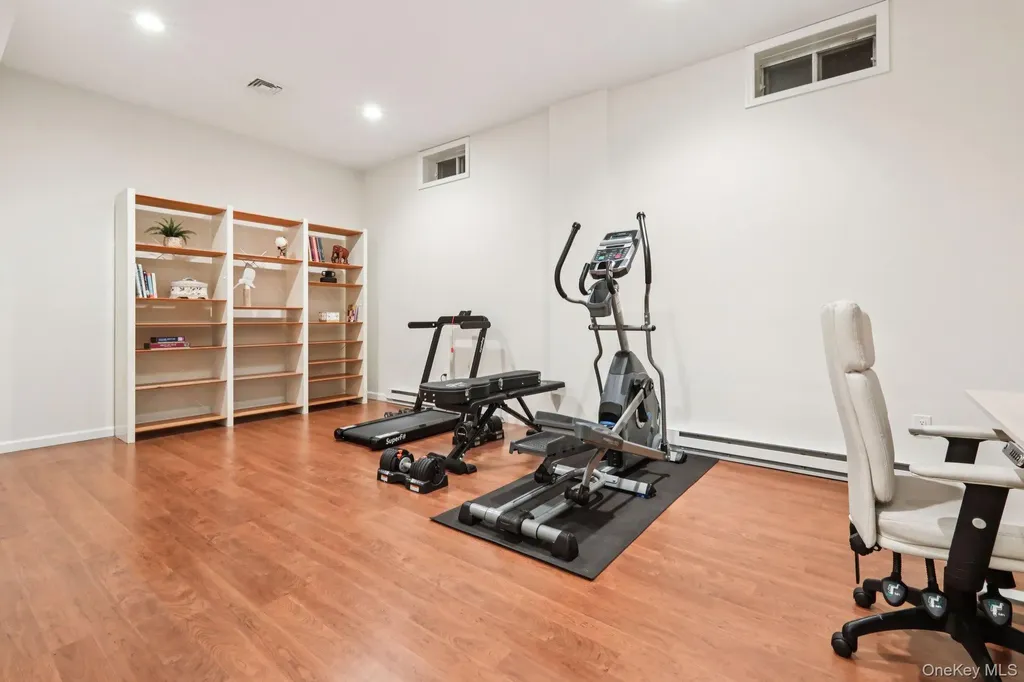 41 Village Gate Way Nyack NY 10960