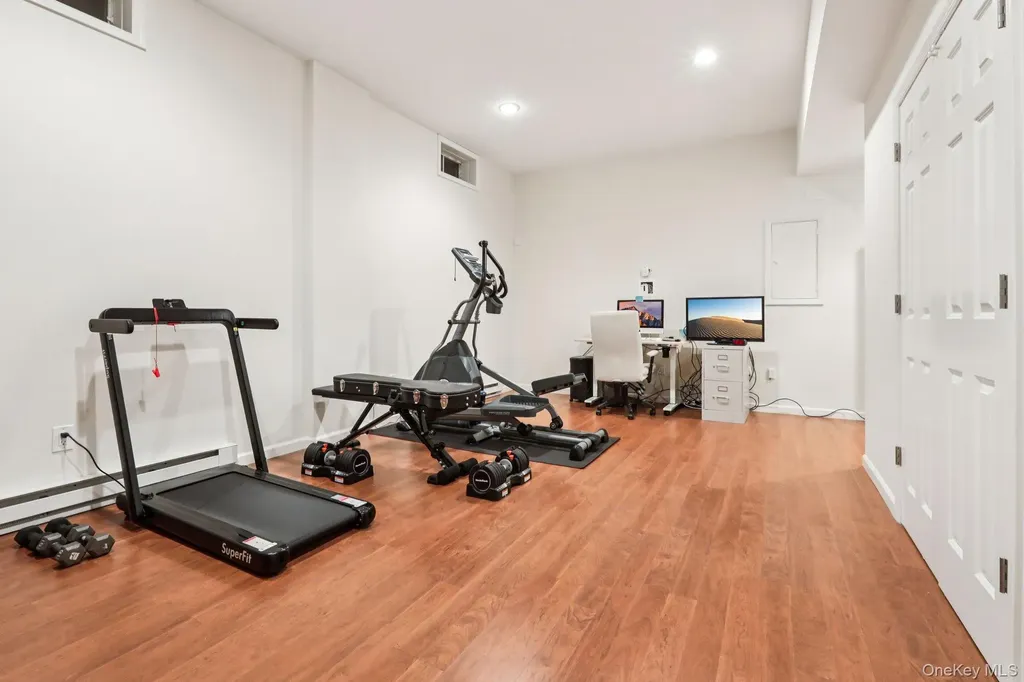 41 Village Gate Way Nyack NY 10960