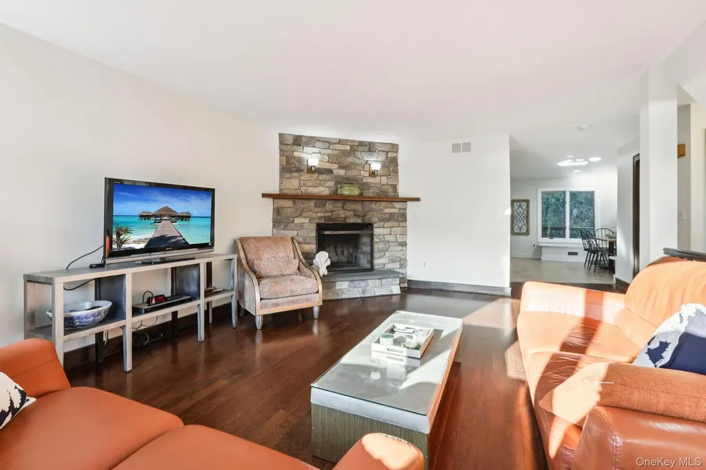 41 Village Gate Way Nyack NY 10960