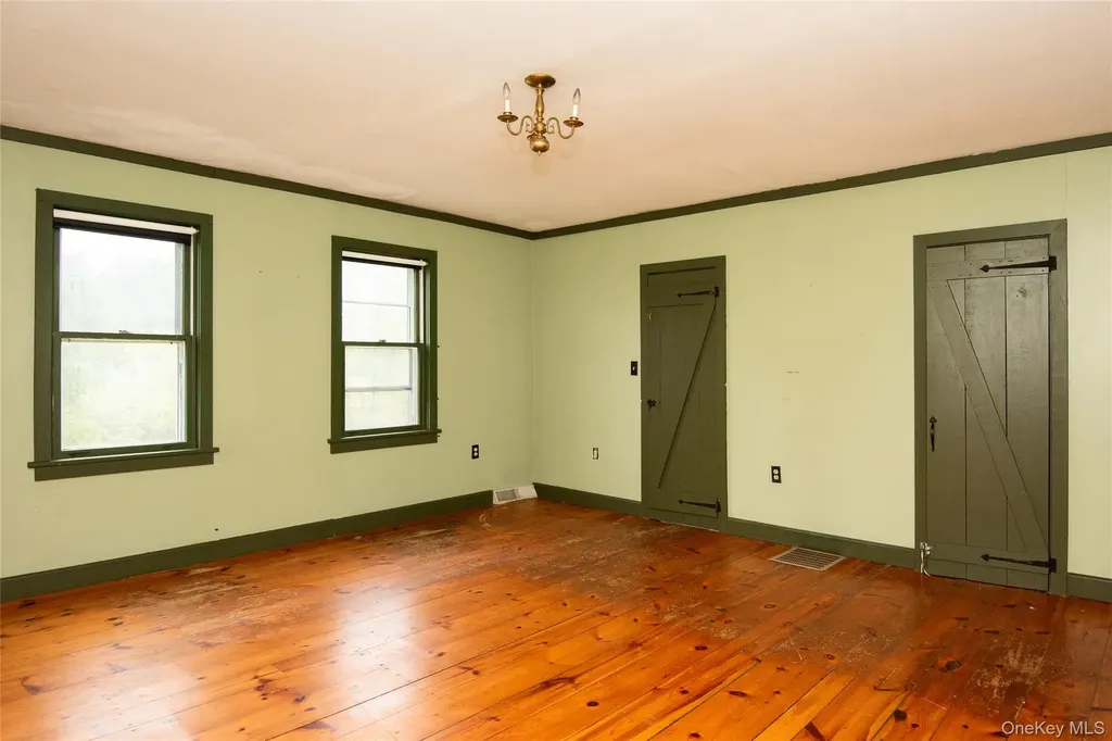 32 Mountain Camp Road Cairo NY 12413