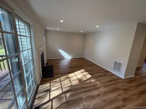 2503 Canterbury Way Mount Kisco NY 10549