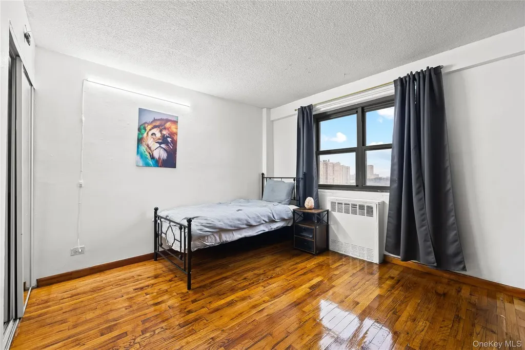 3410 De Reimer Avenue Bronx NY 10475