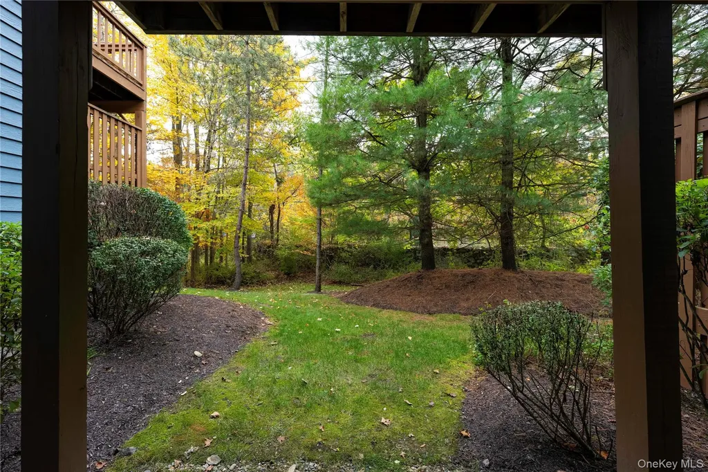 5704 Manor Drive Peekskill NY 10566