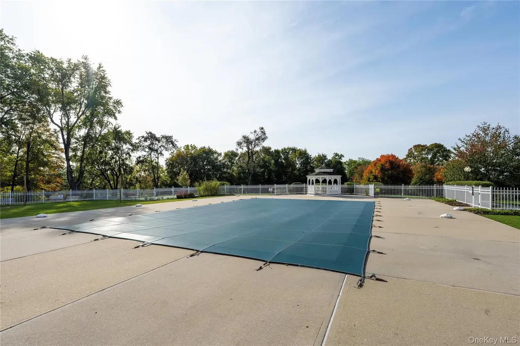 5704 Manor Drive Peekskill NY 10566