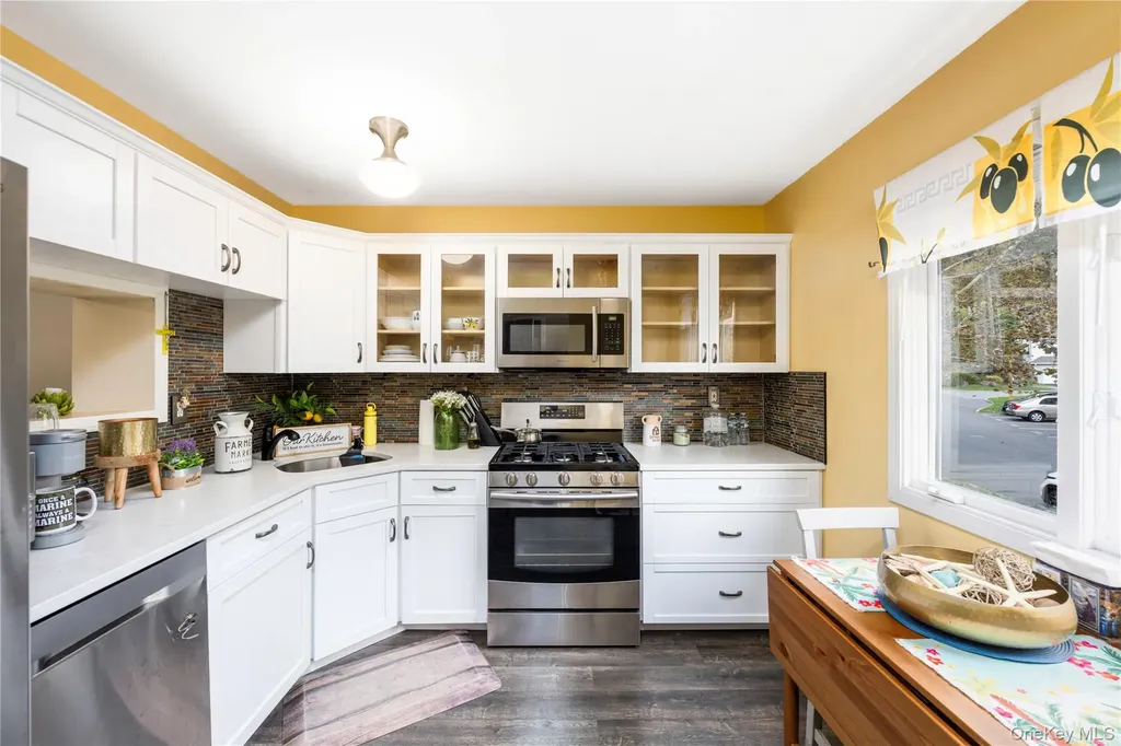 5704 Manor Drive Peekskill NY 10566