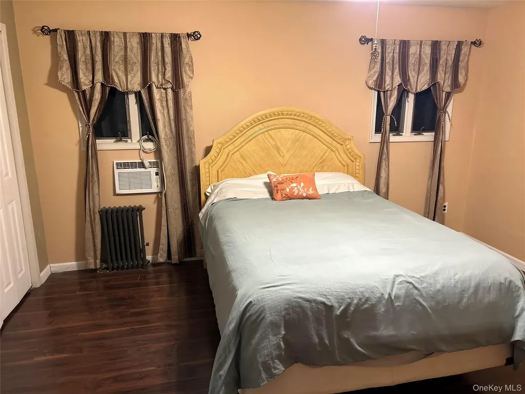 20 E Shore Drive Patchogue NY 11772