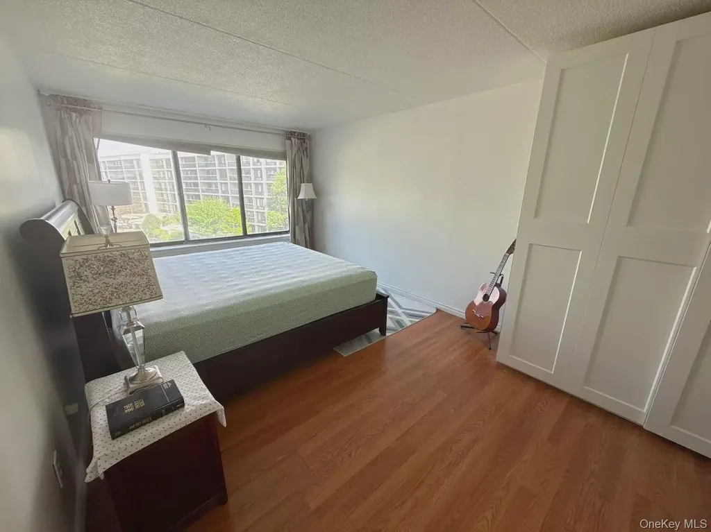 100 High Point Drive Hartsdale NY 10530
