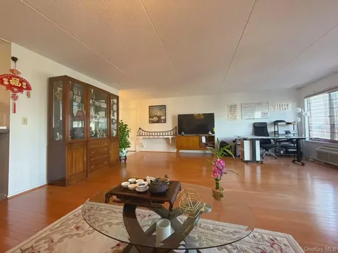 100 High Point Drive Hartsdale NY 10530