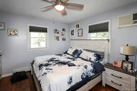 22 Davenport Place Bellmore NY 11710