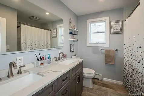 22 Davenport Place Bellmore NY 11710