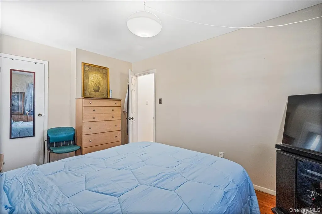 95 Colonial Drive Massapequa NY 11758