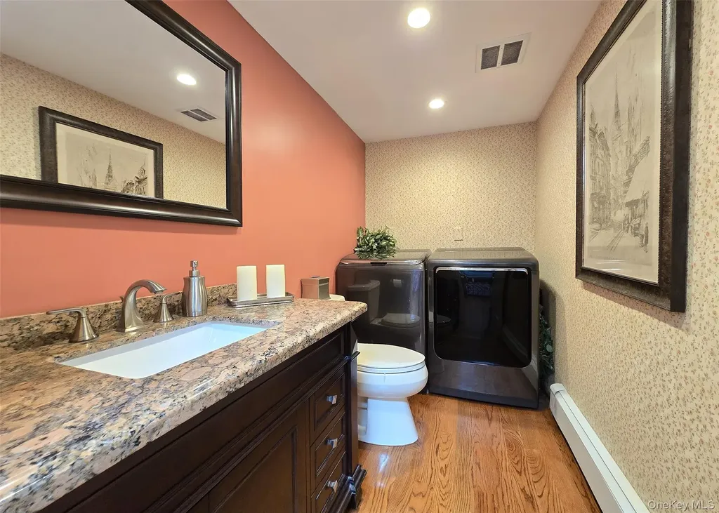 7 Royal Oaks Drive Centereach NY 11720