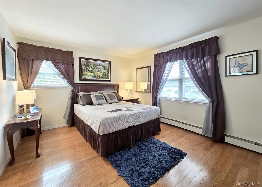 7 Royal Oaks Drive Centereach NY 11720