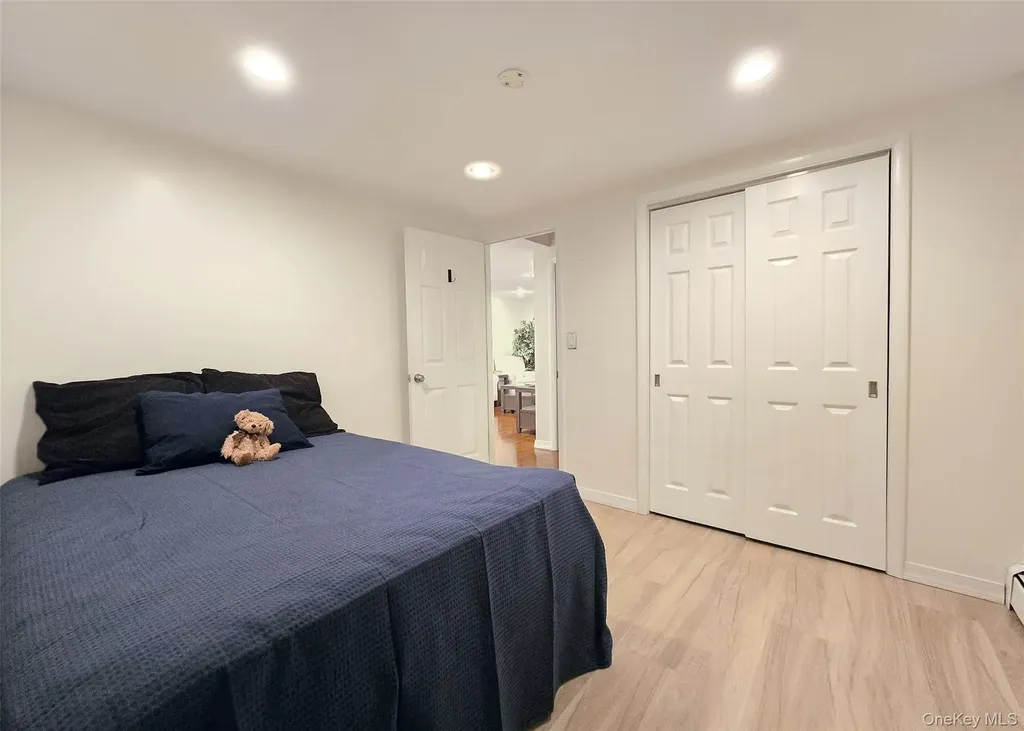 7 Royal Oaks Drive Centereach NY 11720