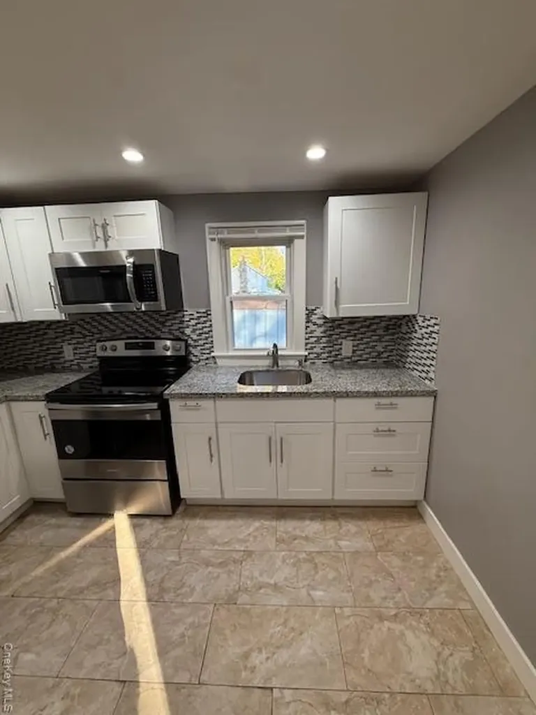 1 Gillespie Drive Newburgh NY 12550
