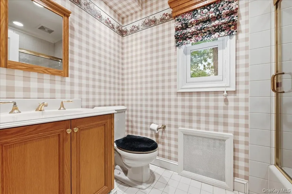 88 Luquer Road Manhasset NY 11030