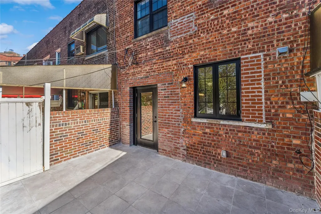 30 Corbin Place Brooklyn NY 11235
