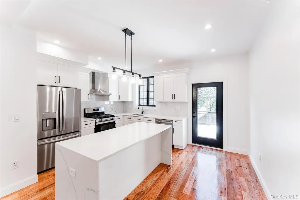 30 Corbin Place Brooklyn NY 11235