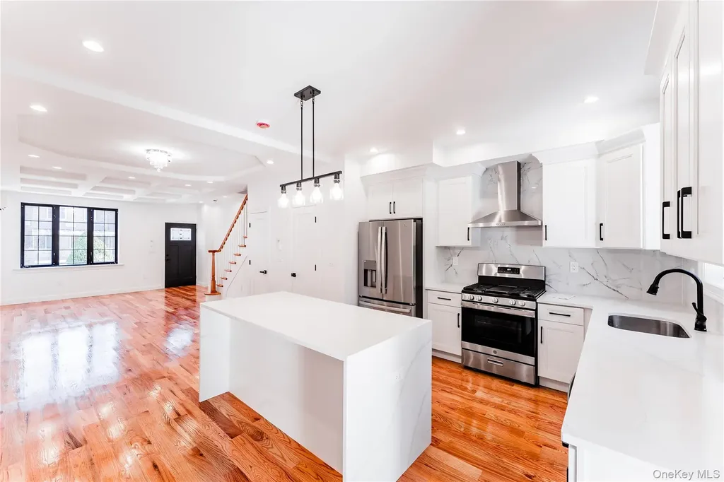 30 Corbin Place Brooklyn NY 11235