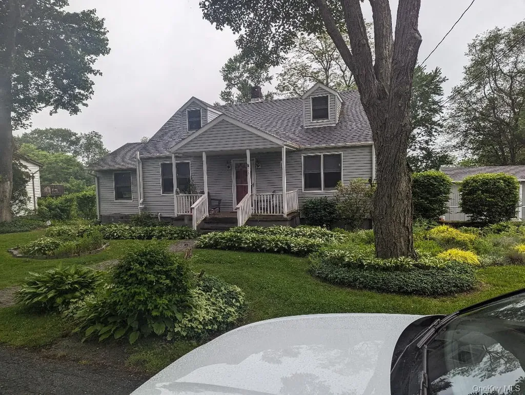 13 Olympus Drive Mahopac NY 10541
