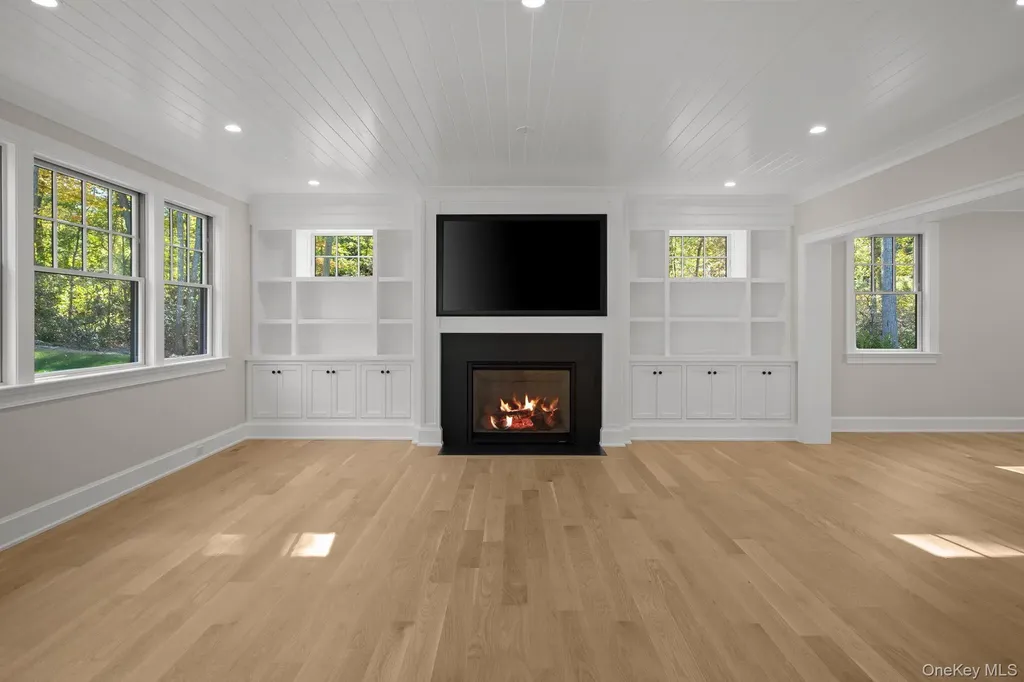 66 Saw Mill Road Cold Spring Harbor NY 11724