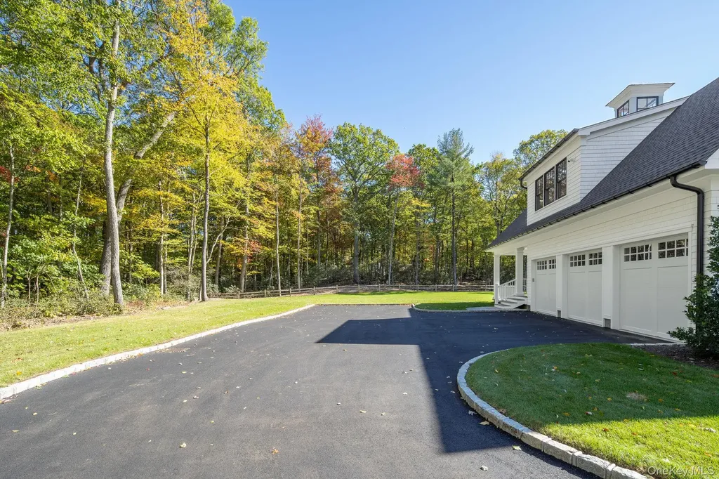 66 Saw Mill Road Cold Spring Harbor NY 11724