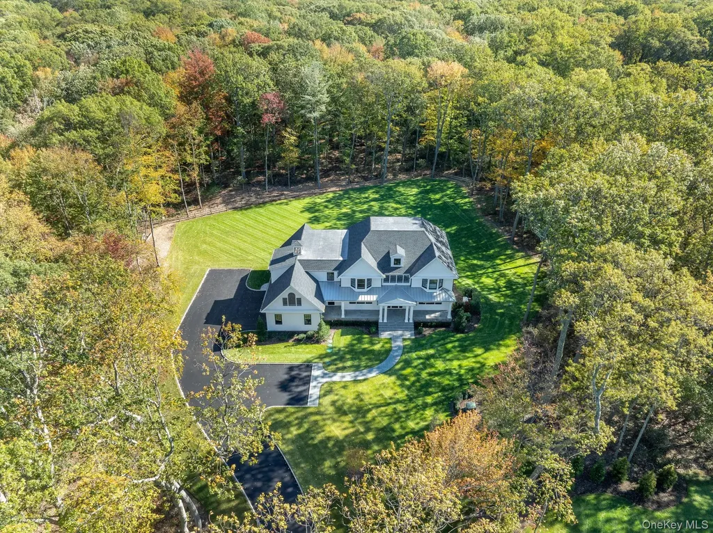 66 Saw Mill Road Cold Spring Harbor NY 11724