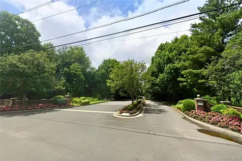 12 Hickory Drive Old Brookville NY 11545