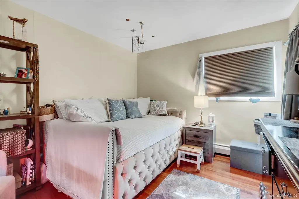 2573 Harvard Lane Seaford NY 11783