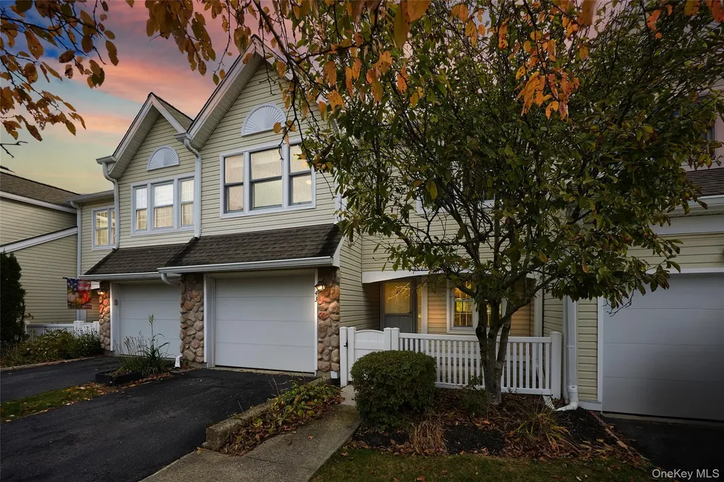 43 Spruce Ridge Drive Fishkill NY 12524