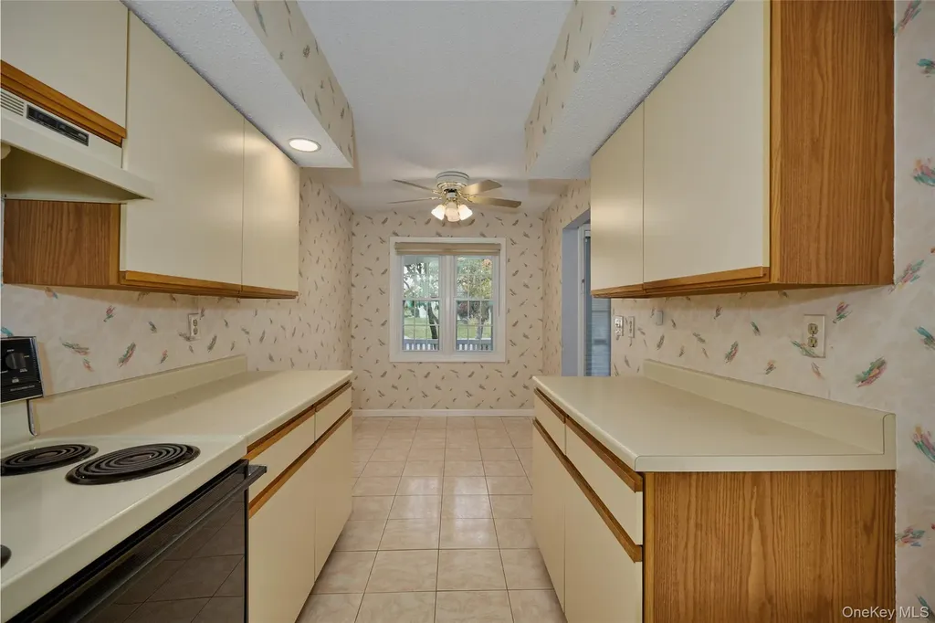 43 Spruce Ridge Drive Fishkill NY 12524