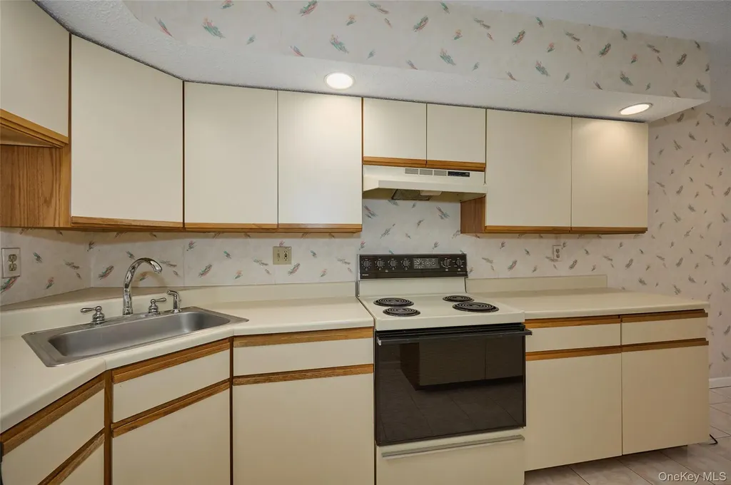 43 Spruce Ridge Drive Fishkill NY 12524