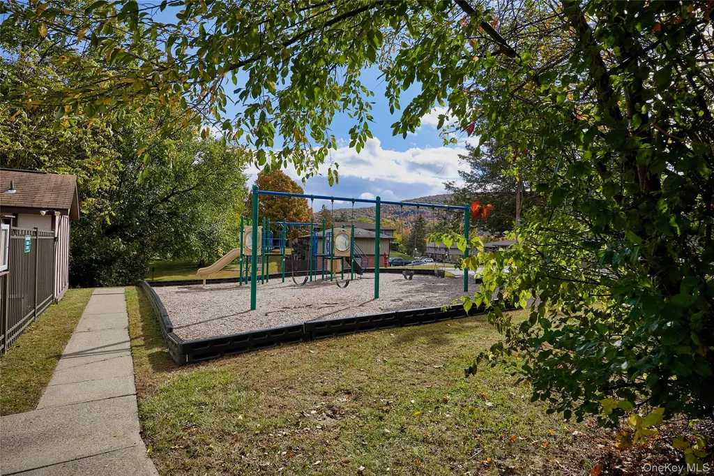 43 Spruce Ridge Drive Fishkill NY 12524
