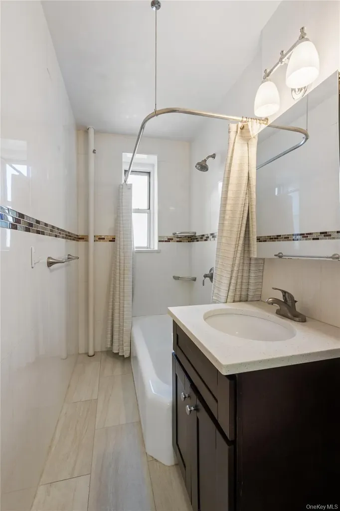 67-12 Yellowstone Boulevard Forest Hills NY 11375