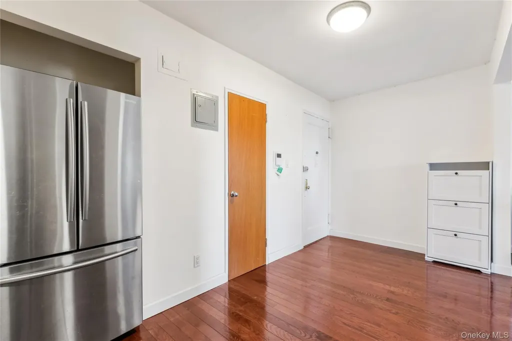 67-12 Yellowstone Boulevard Forest Hills NY 11375