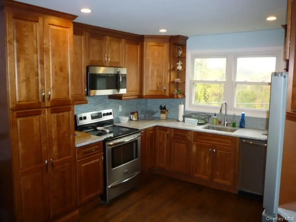 11 Hazel Drive Patterson NY 12563