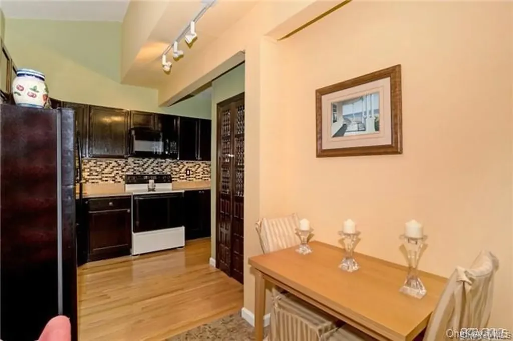 843 Outlook Avenue West Babylon NY 11704