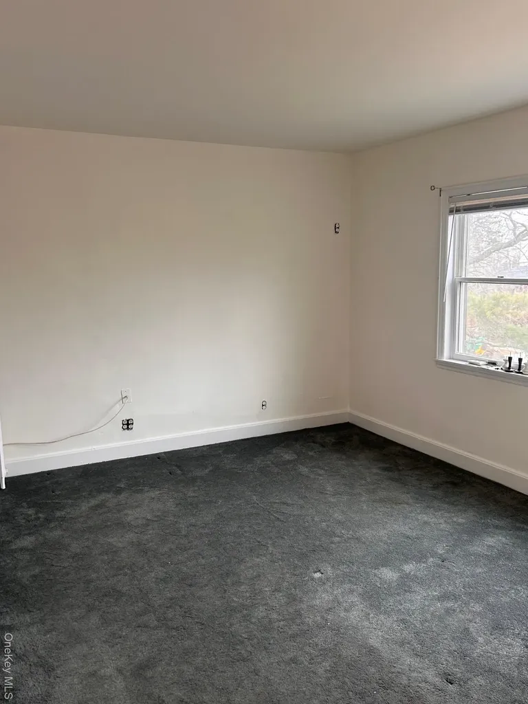 36 Maple Avenue Bay Shore NY 11706