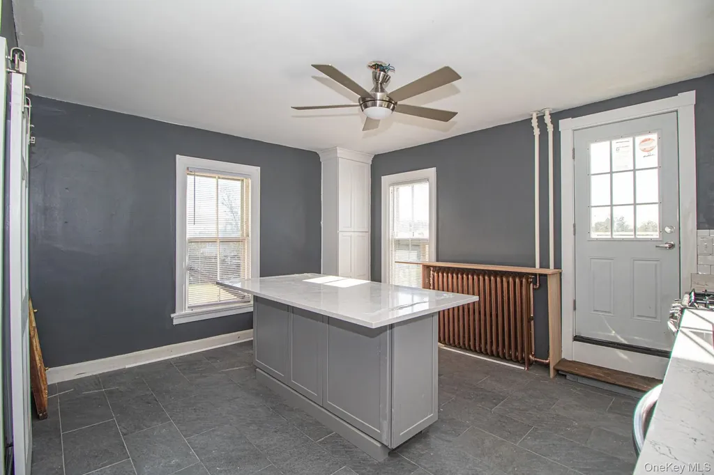 36 Maple Avenue Bay Shore NY 11706