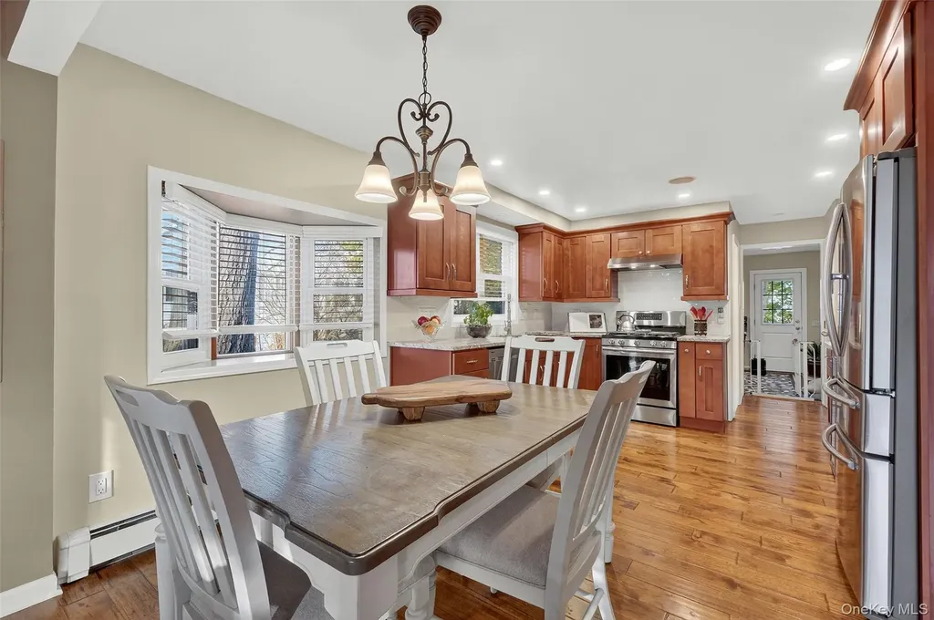 3 Crosshill Road Mahopac NY 10541