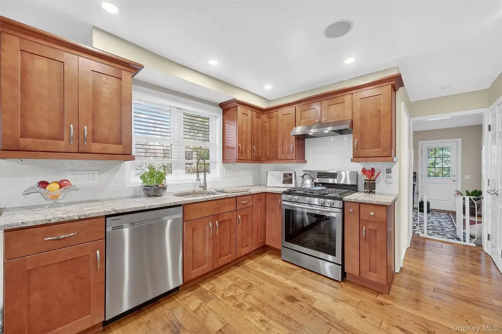 3 Crosshill Road Mahopac NY 10541