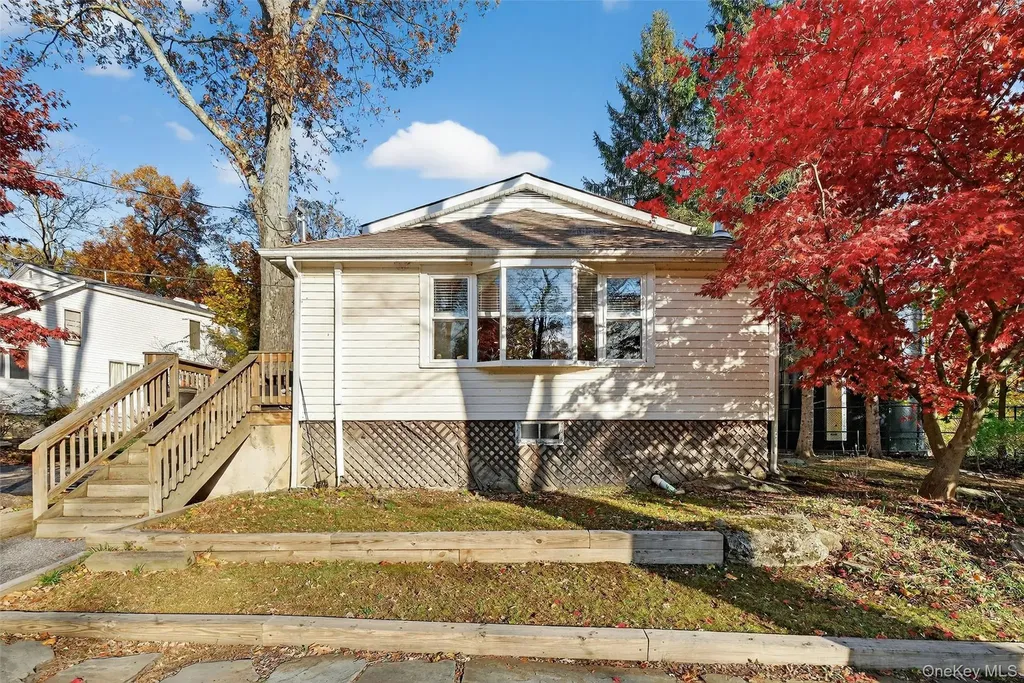 3 Crosshill Road Mahopac NY 10541